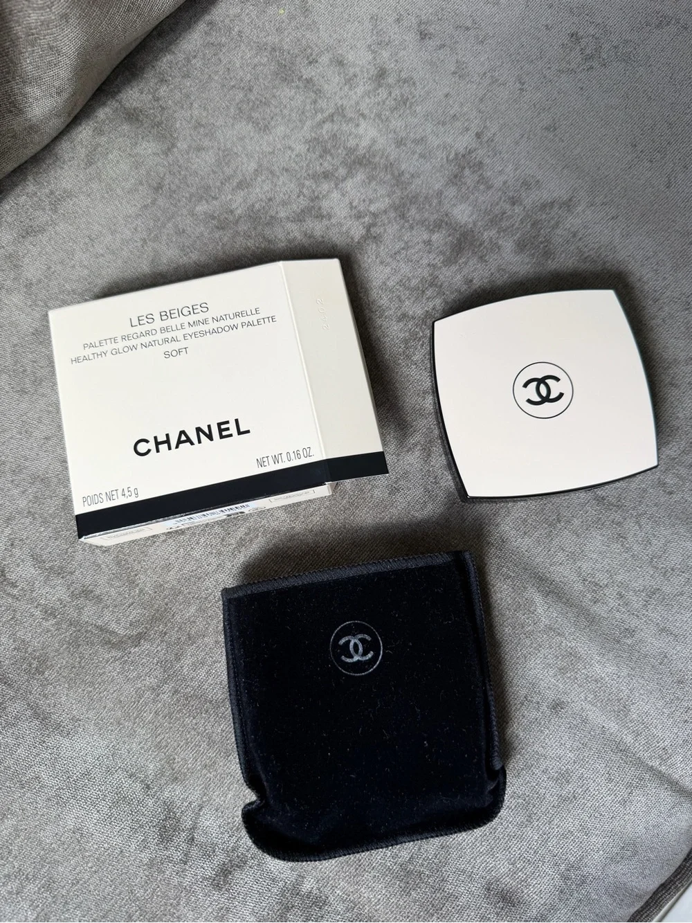 Chanel Les Beiges Healthy Glow Natural Eyeshadow Palette - Soft